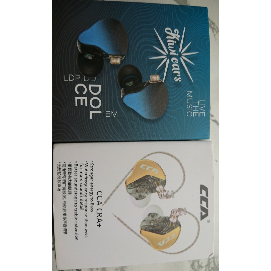 kiwi ears dolceとcca cra+ セット スマホ/家電/カメラのオーディオ機器(ヘッドフォン/イヤフォン)の商品写真