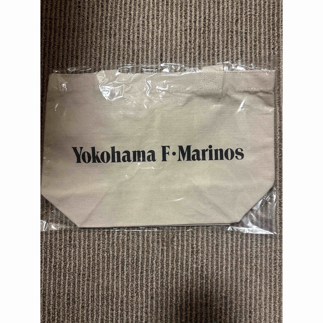 横浜Fマリノスランチトートバッグ スポーツ/アウトドアのサッカー/フットサル(応援グッズ)の商品写真