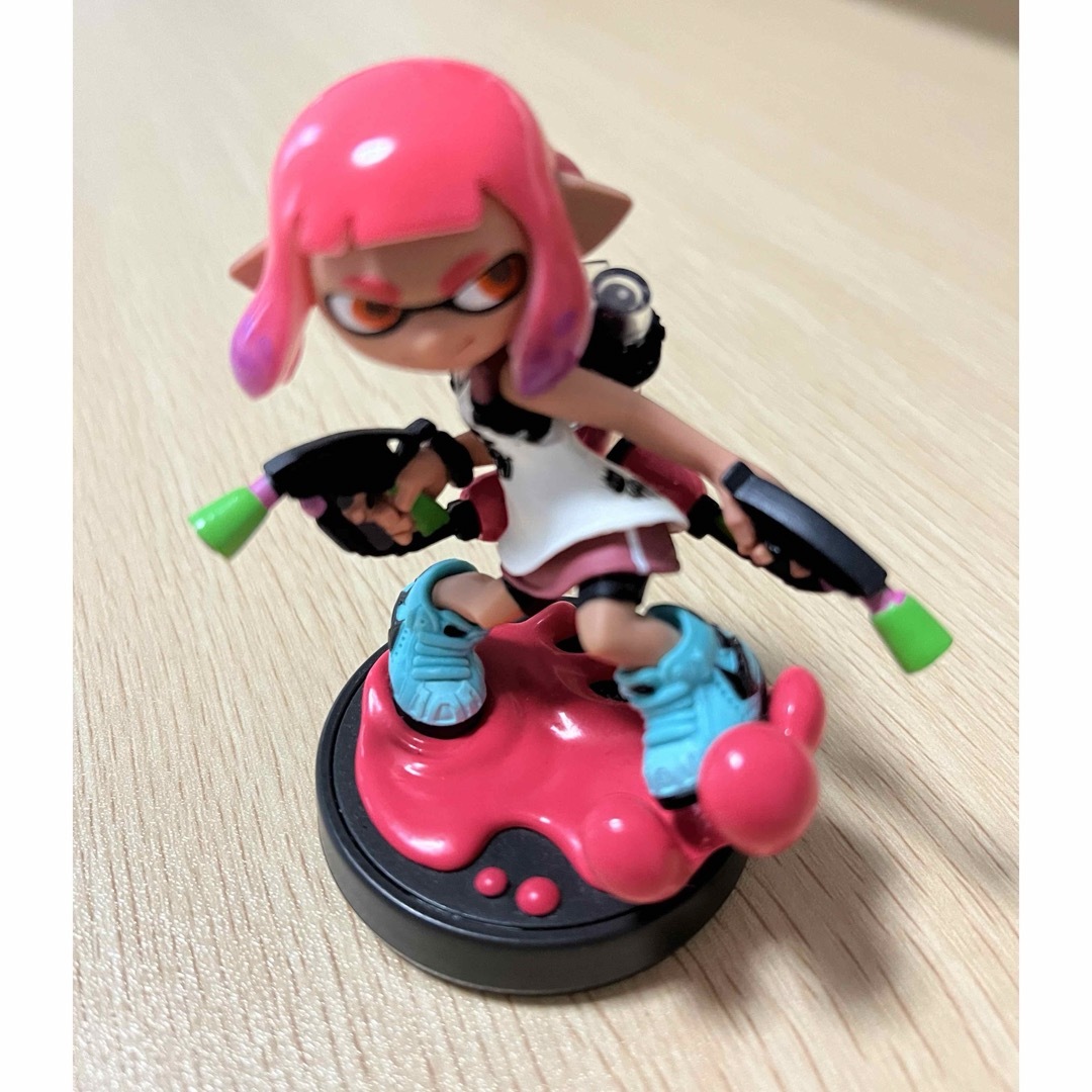 任天堂(ニンテンドウ)の☆amiibo アミーボ　スプラトゥーン　ガールネオピンク☆ エンタメ/ホビーのフィギュア(ゲームキャラクター)の商品写真