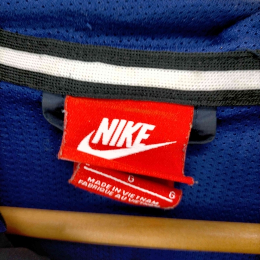 NIKE(ナイキ)のNIKE(ナイキ) フーデッドナイロンブルゾン メンズ アウター ジャケット メンズのジャケット/アウター(ナイロンジャケット)の商品写真