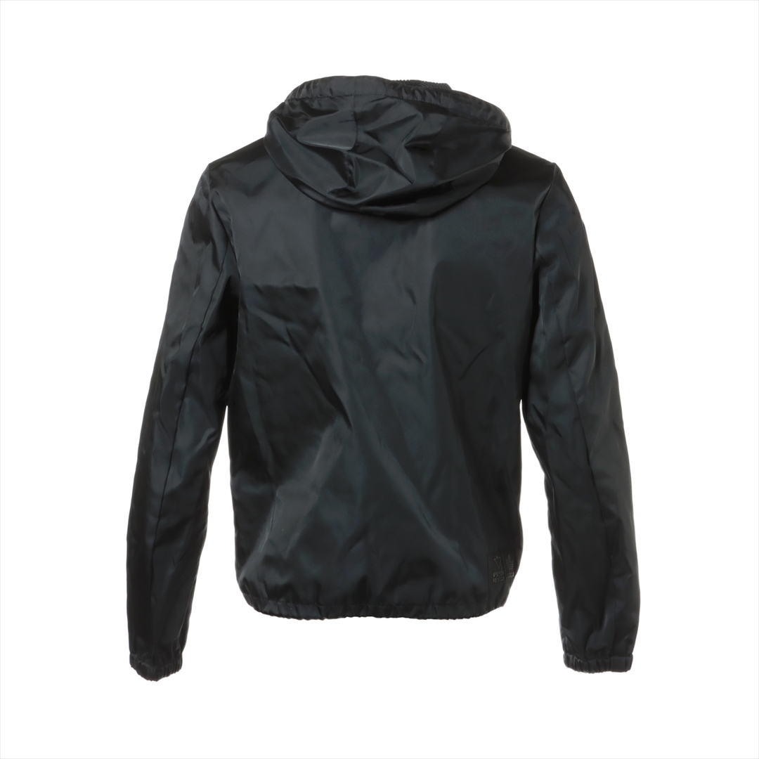 プラダ×アディダス トライアングルロゴ ナイロン 44 ブラック メンズ メンズのジャケット/アウター(その他)の商品写真