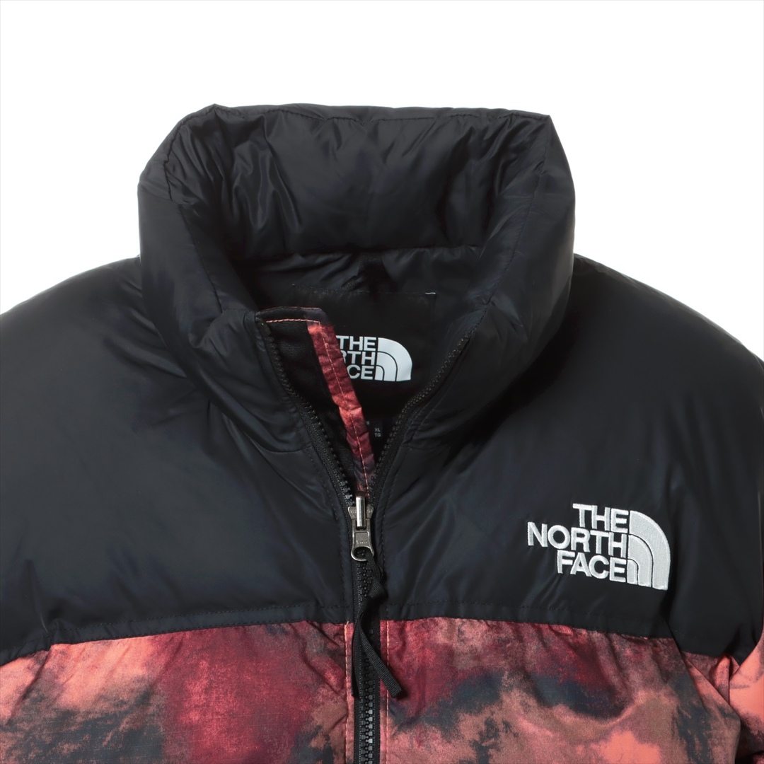 THE NORTH FACE(ザノースフェイス)のノースフェイス  ナイロン XL レッド×ブラック レディース その他アウ レディースのジャケット/アウター(その他)の商品写真