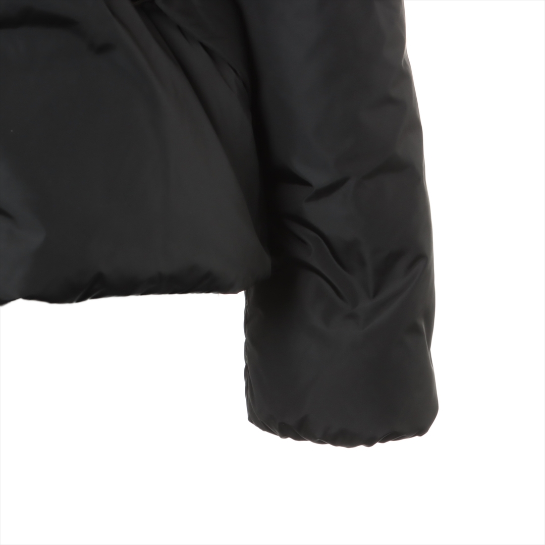 MONCLER(モンクレール)のモンクレール ALOES ナイロン  ブラック レディース その他アウター レディースのジャケット/アウター(その他)の商品写真