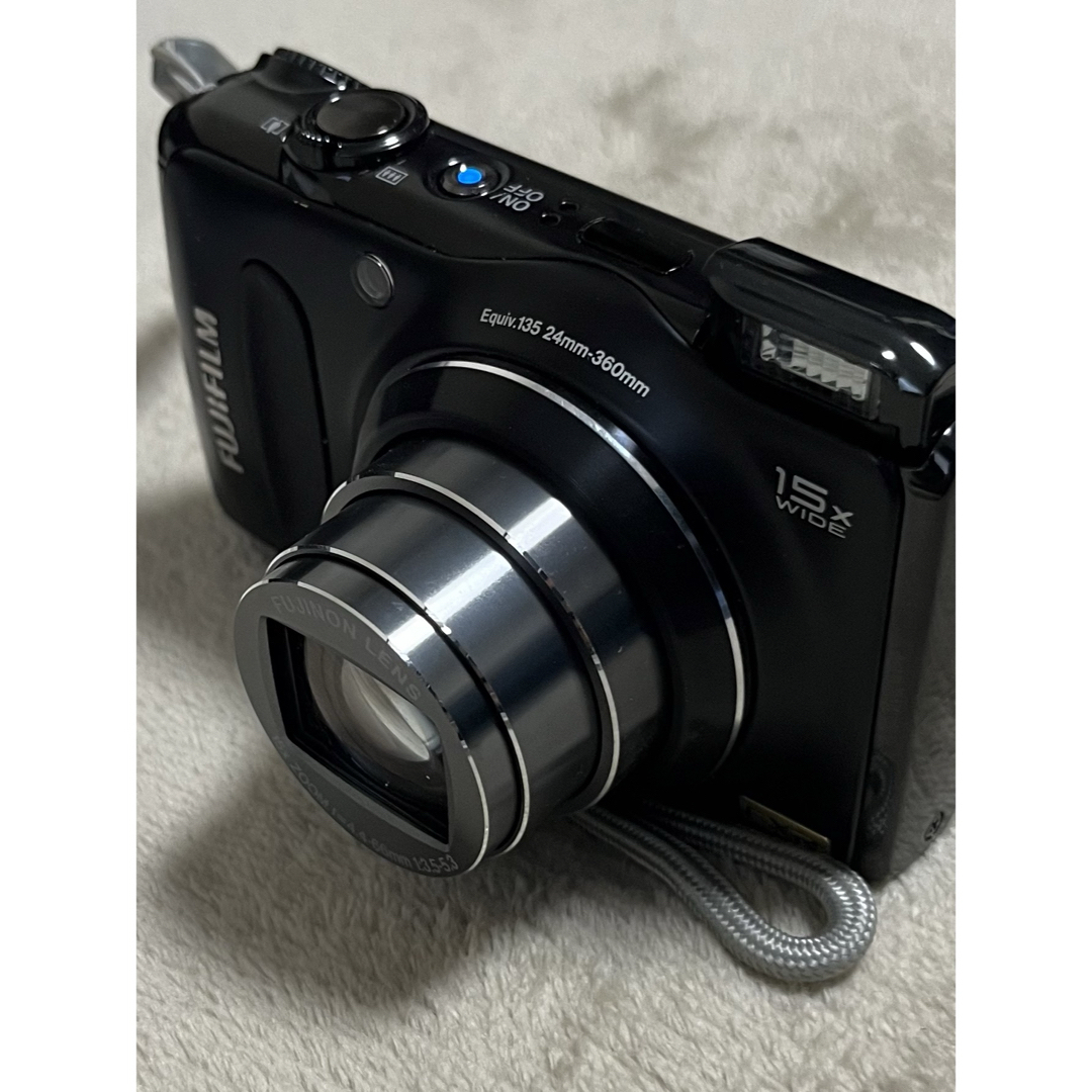 富士フイルム(フジフイルム)の富士フイルム　デジタルカメラ　FINEPIX F300EXR ブラック  スマホ/家電/カメラのカメラ(コンパクトデジタルカメラ)の商品写真