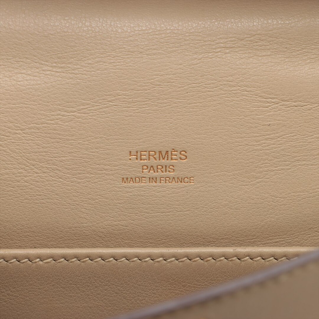 Hermes(エルメス)のエルメス ケリーカット スイフト  ベージュ レディース クラッチバッグ レディースのバッグ(クラッチバッグ)の商品写真