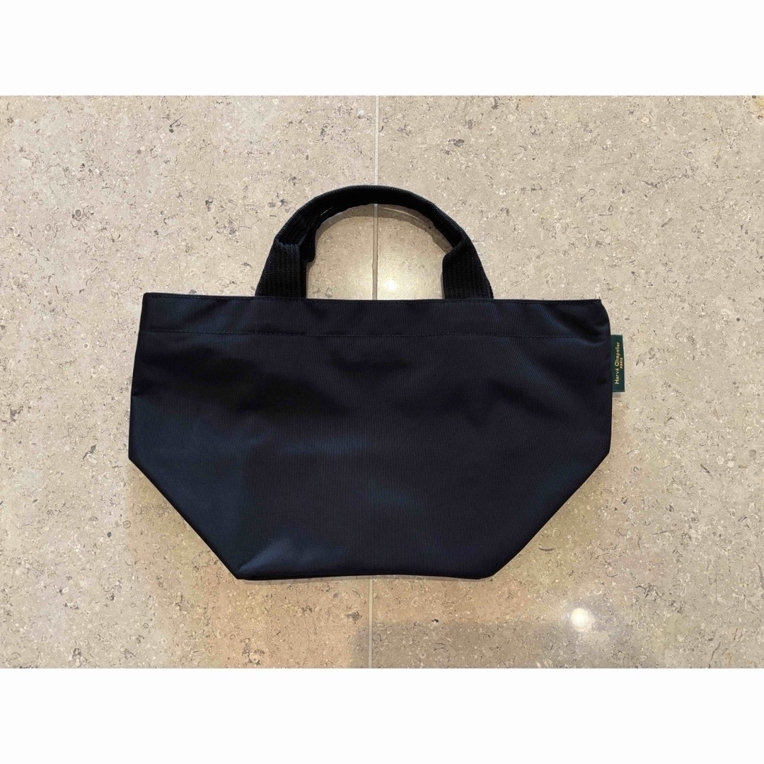 Herve Chapelier(エルベシャプリエ)の極美品【正規品百貨店購入】エルベシャプリエ 1027N ノワールノワールMサイズ レディースのバッグ(トートバッグ)の商品写真