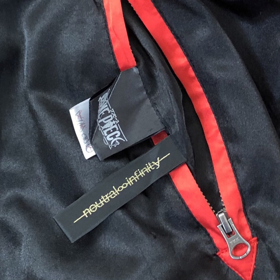 ONE PIECE(ワンピース)のNEUTRAL INFINITY ワンピース コラボ スカジャン エース L メンズのジャケット/アウター(スカジャン)の商品写真