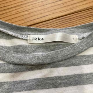 イッカ(ikka)のikka  裾袖口スリット　ボーダー長T  L(Tシャツ(長袖/七分))