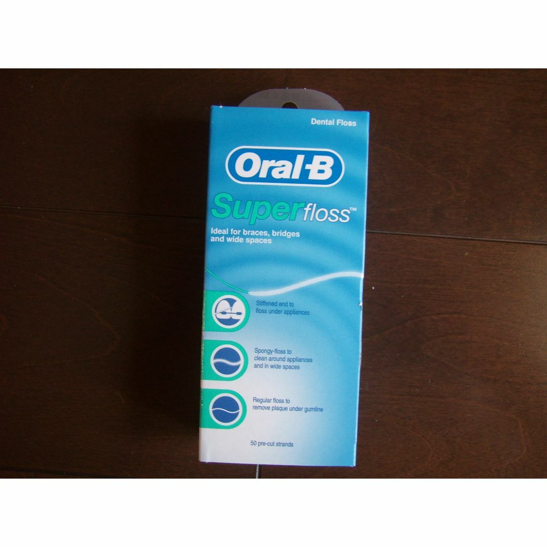 新品オーラルB Oral-B スーパーフロスSuper floss 50本入り6 コスメ/美容のオーラルケア(歯ブラシ/デンタルフロス)の商品写真