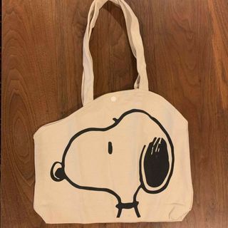 SNOOPY - スヌーピータウン ノベルティ トートバッグの通販 by