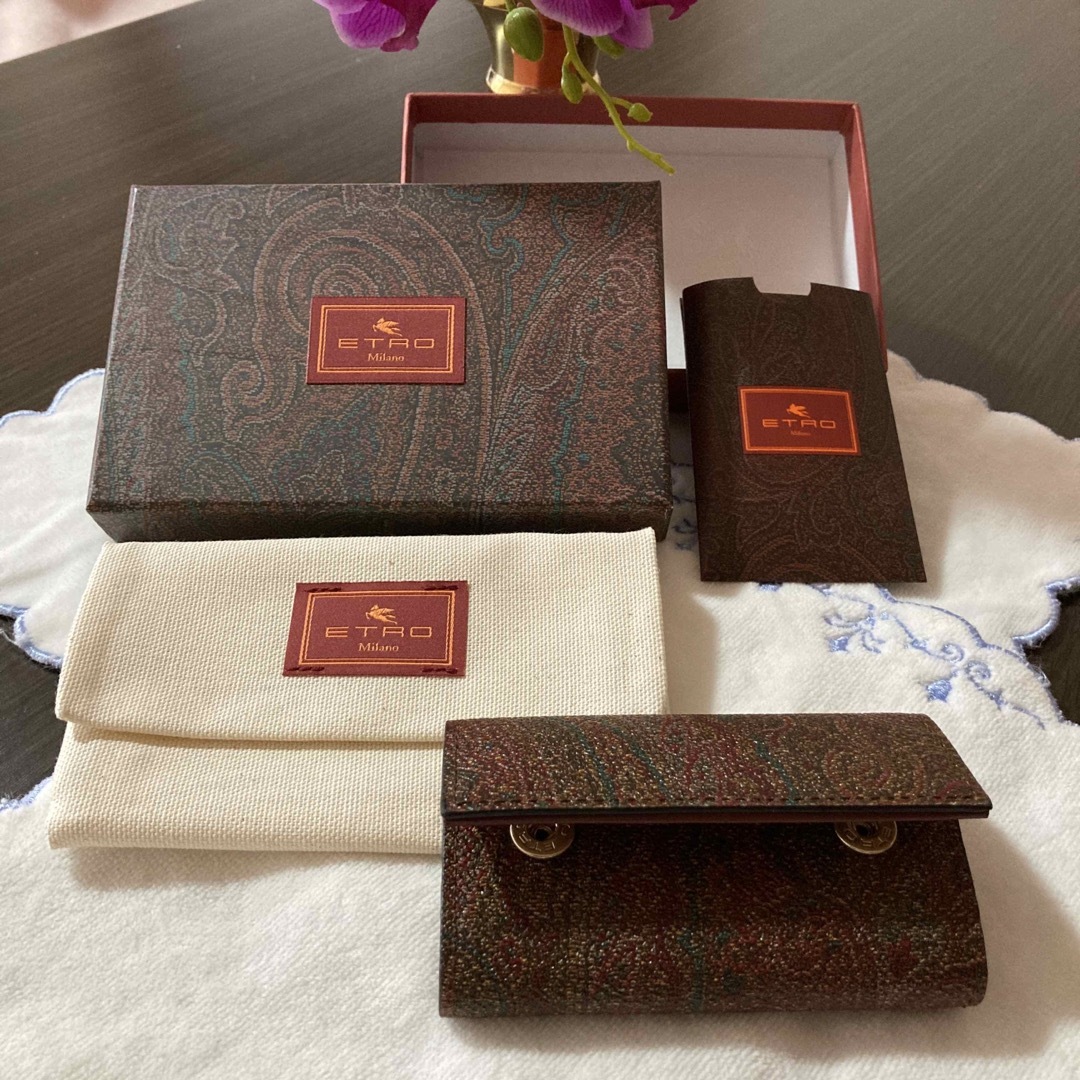 ETRO(エトロ)の🤲購入申請致しました。⭐️はる様専用です⭐️エトロキーケース新品⭐️ レディースのファッション小物(キーケース)の商品写真