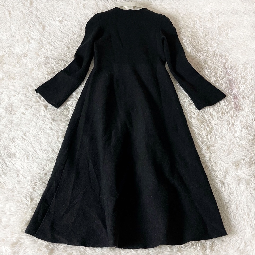 SNIDEL(スナイデル)のスナイデル ホワイトカラーニットワンピース ロング 襟つき 黒 ブラック レディースのワンピース(ロングワンピース/マキシワンピース)の商品写真
