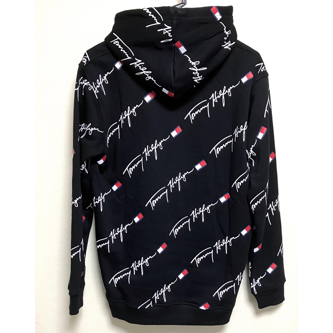 TOMMY HILFIGER(トミーヒルフィガー)のTOMMY HILFIGER★トミーヒルフィガーパーカー★ブラック色 Mサイズ メンズのトップス(パーカー)の商品写真