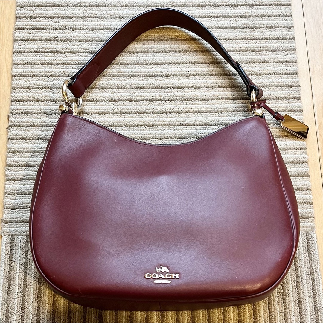 COACH(コーチ)のCOACH コーチ レザー ショルダーバッグ ワンショルダーバッグ ハンドバッグ レディースのバッグ(ショルダーバッグ)の商品写真