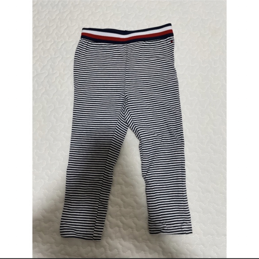 TOMMY HILFIGER(トミーヒルフィガー)の【即購入OK】【2回使用】ベビーストライプレギンス 子供パンツ ベビーパンツ キッズ/ベビー/マタニティのベビー服(~85cm)(パンツ)の商品写真