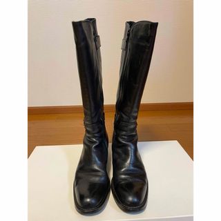 Lusso Malena  黒ロングブーツ　39サイズ(24.5センチ相当)(ブーツ)