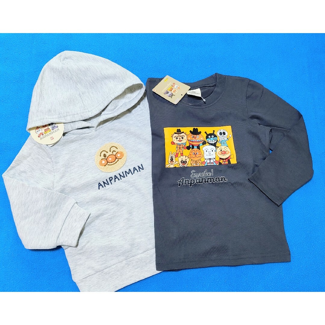 アンパンマン(アンパンマン)の新品　100cm　アンパンマン　長袖Ｔシャツと長袖トレーナー2枚セット　G×杢G キッズ/ベビー/マタニティのキッズ服男の子用(90cm~)(Tシャツ/カットソー)の商品写真