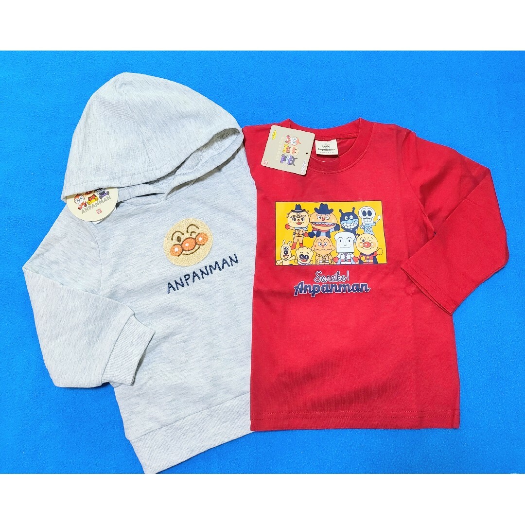 アンパンマン(アンパンマン)の新品　100cm　アンパンマン　長袖Ｔシャツと長袖トレーナー2枚セット　R×杢G キッズ/ベビー/マタニティのキッズ服男の子用(90cm~)(Tシャツ/カットソー)の商品写真