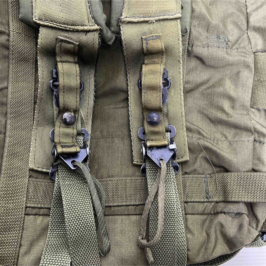 MILITARY(ミリタリー)のミリタリー リュックUS放出品（美品） エンタメ/ホビーのミリタリー(個人装備)の商品写真