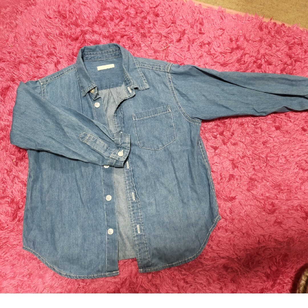 GU(ジーユー)のGU　ダンガリーシャツ キッズ/ベビー/マタニティのキッズ服男の子用(90cm~)(ジャケット/上着)の商品写真