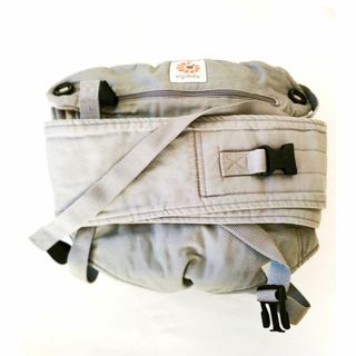 エルゴベビー(Ergobaby)の【美品】Ergobaby(エルゴベビー)・360ベビーキャリア　グレー(抱っこひも/おんぶひも)