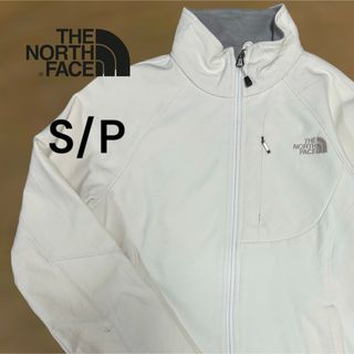 ザノースフェイス(THE NORTH FACE)のTHE NORTH FACE ソフトシェル　アウトドアジャケット　レディース　S(その他)