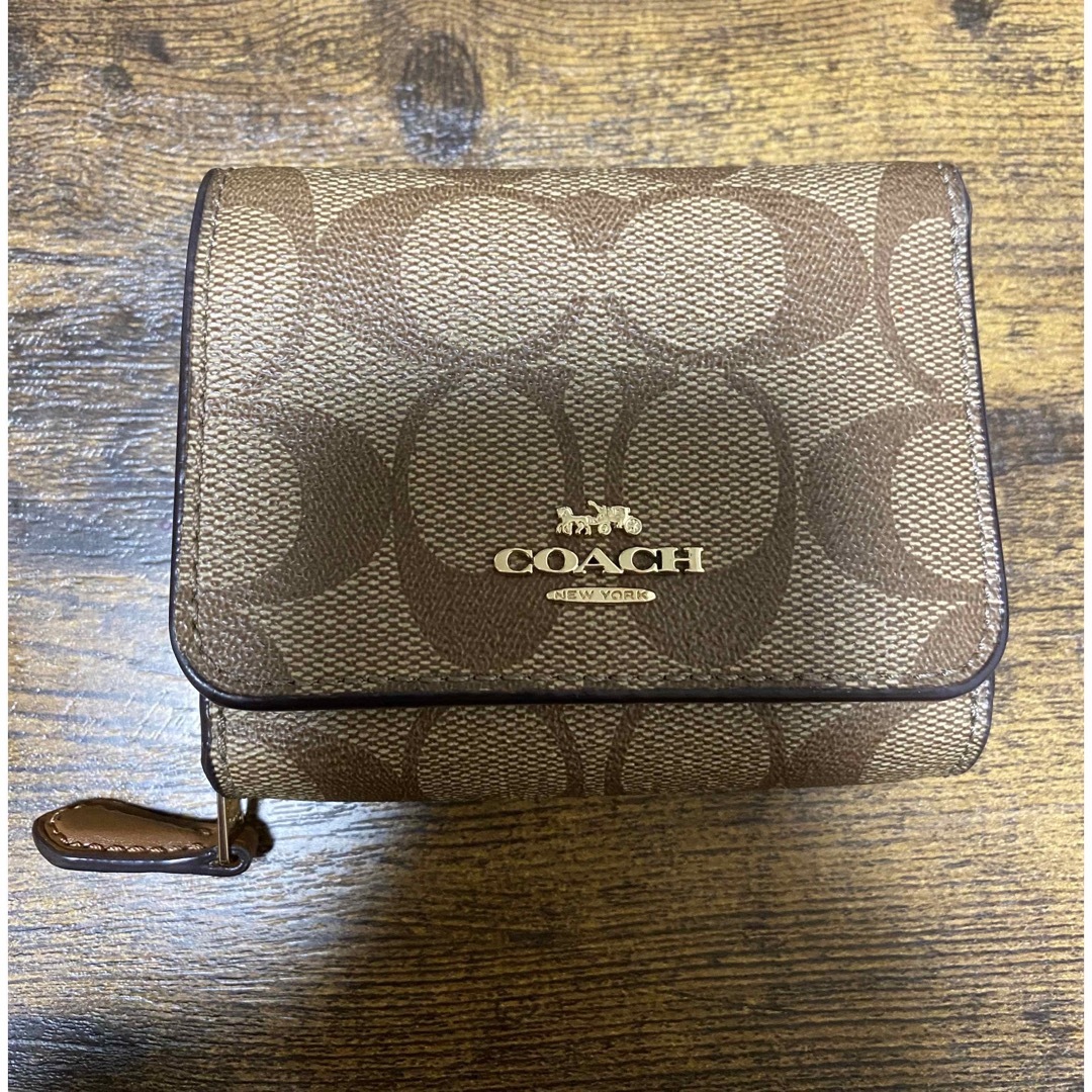 COACH(コーチ)のコーチ3つ折り財布 レディースのファッション小物(財布)の商品写真