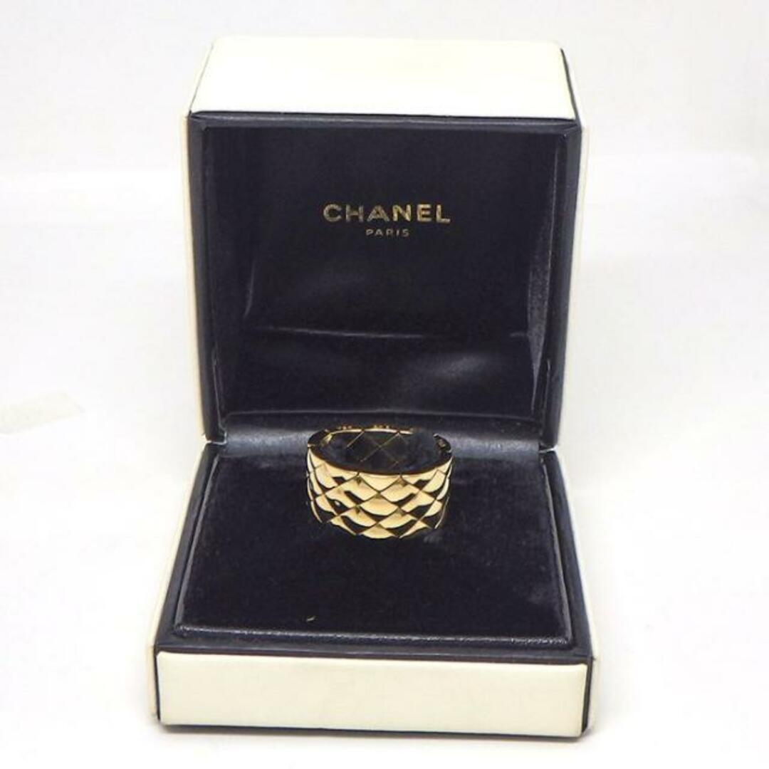 CHANEL(シャネル)の シャネル CHANEL リング マトラッセ キルティング メッシュ ワイド K18YG 24号 / #63 【中古】 レディースのアクセサリー(リング(指輪))の商品写真