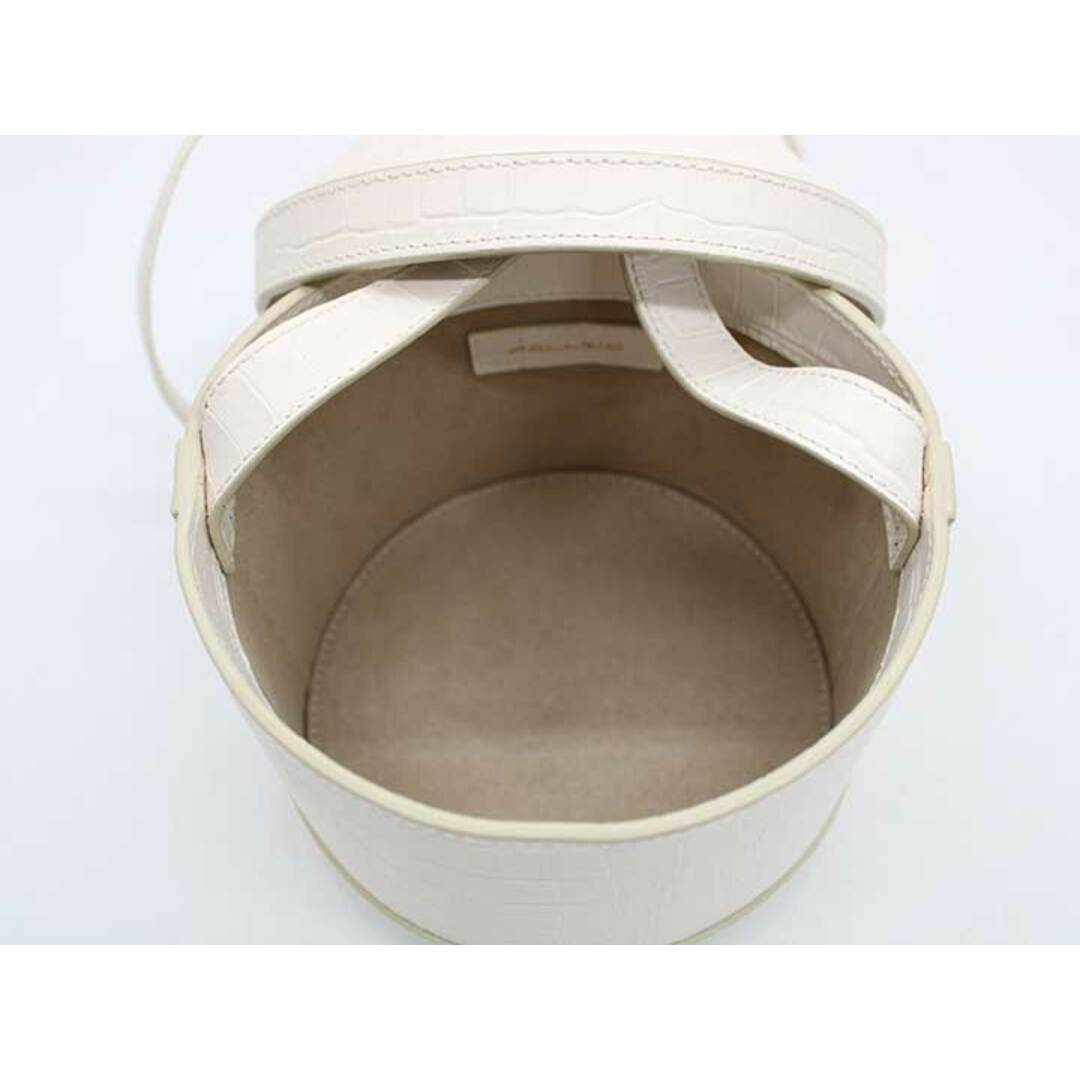 新入荷】☆PELLICO/ペリーコ☆ バッグ/蓋つき/型押し 新入荷】☆PELLICO/ペリーコ☆ バッグ/蓋つき/型押し