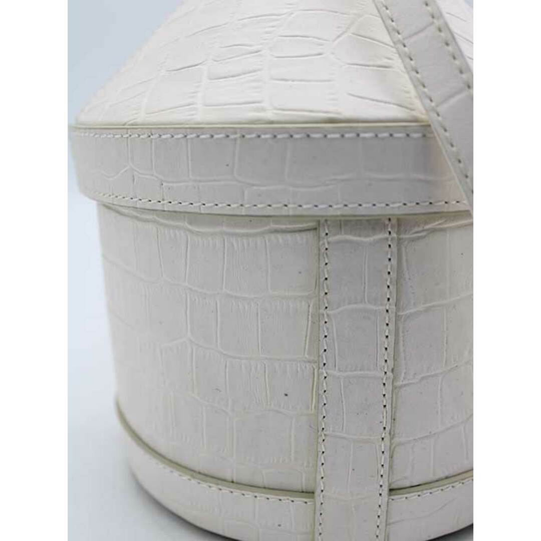 新入荷】☆PELLICO/ペリーコ☆ バッグ/蓋つき/型押し 新入荷】☆PELLICO/ペリーコ☆ バッグ/蓋つき/型押し