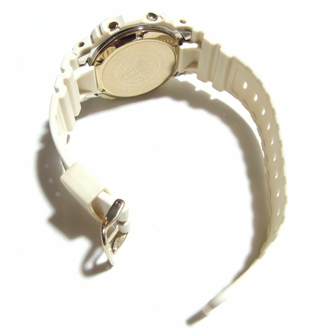 G-SHOCK(ジーショック)のG-SHOCK 25周年記念限定 ライジングホワイト DW-5025B-7JF メンズの時計(腕時計(デジタル))の商品写真