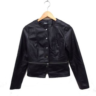 ザラ(ZARA)のザラ ZARA フェイクレザー ノーカラー ジャケット アウター ZIP S 黒(その他)