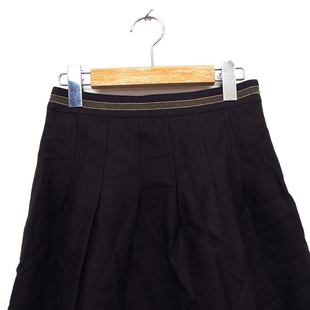 23区(ニジュウサンク)の23区 オンワード樫山 フレア スカート ミニ 膝上 タック グログランテープ レディースのスカート(ミニスカート)の商品写真