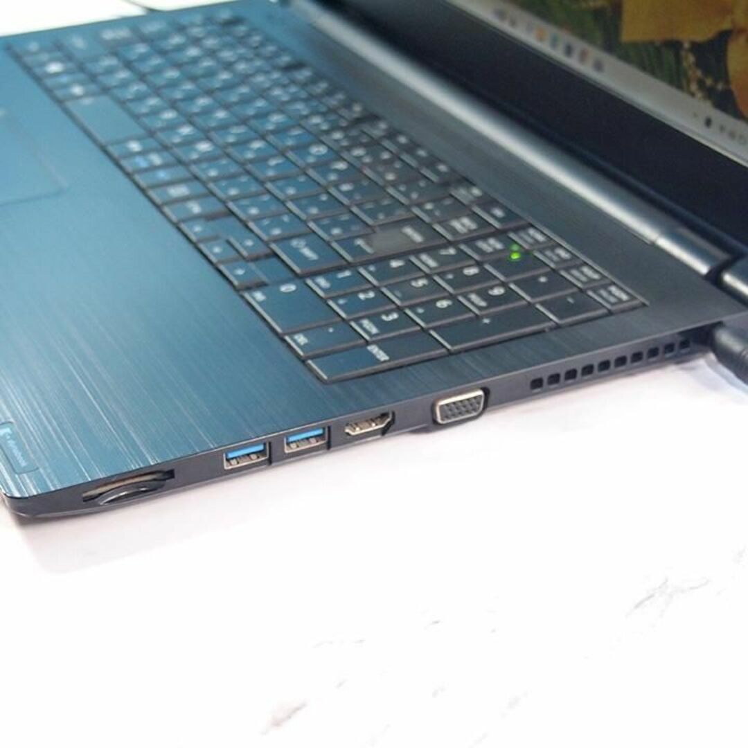 フルHD❣️Core i7✨メモリ16GB✨SSD1TB✨薄型ノートパソコン フルHD❣️Core i7✨メモリ16GB✨SSD1TB✨薄型ノートパソコン