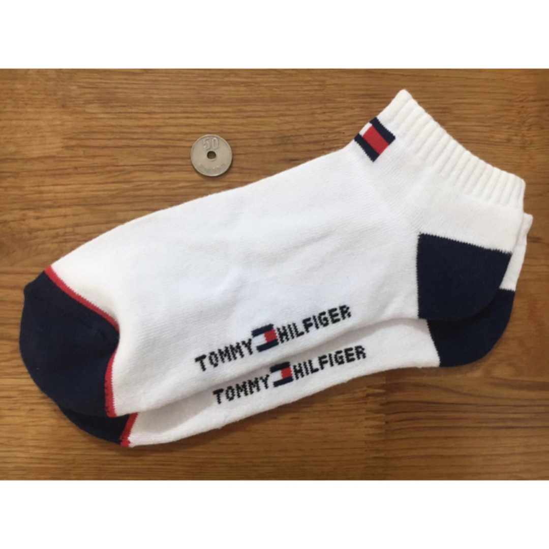 TOMMY HILFIGER(トミーヒルフィガー)の新品トミーヒルフィガーTOMMY HILFIGERメンズソックス3足セット850 メンズのレッグウェア(ソックス)の商品写真