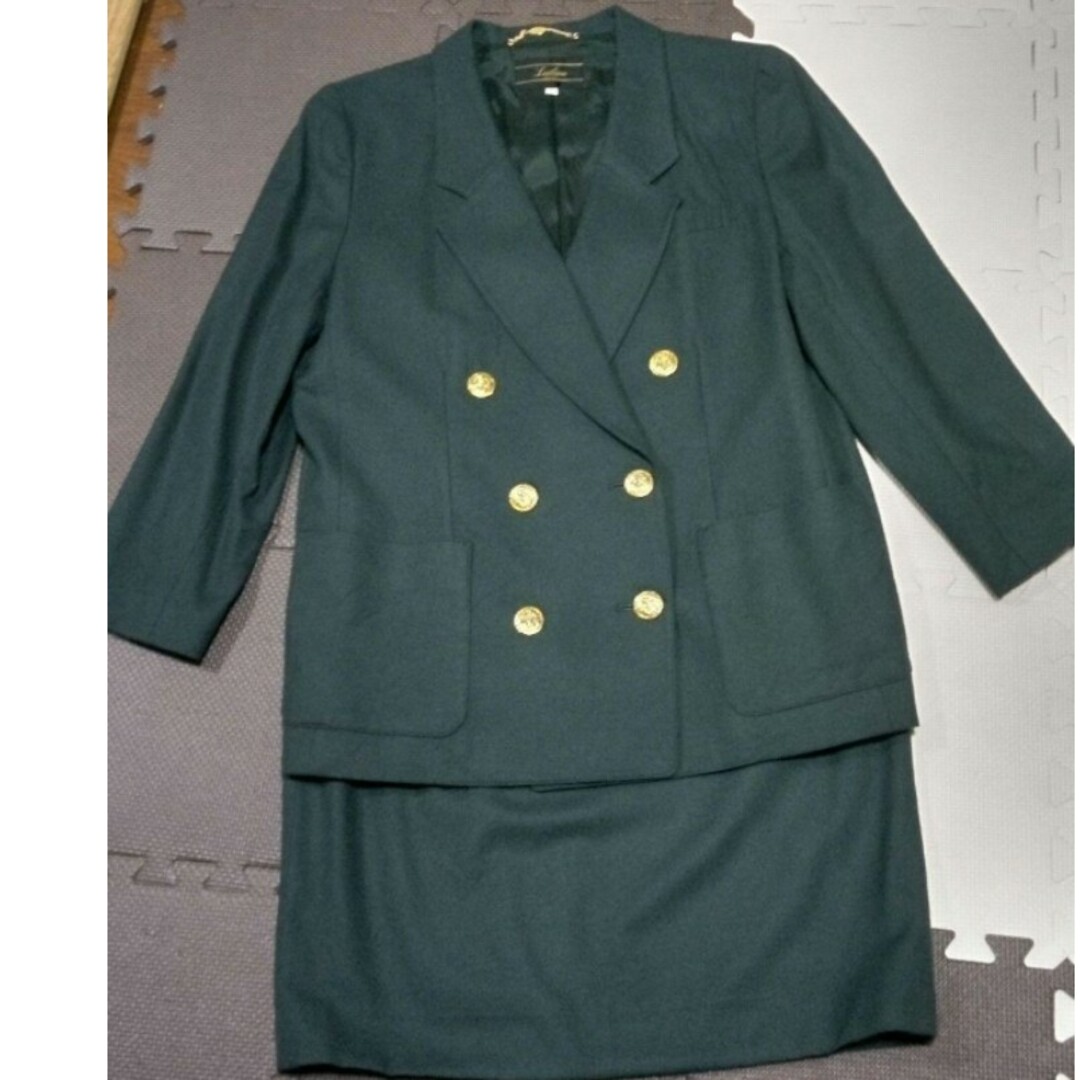 レディース【美品】 レリアン　スカートスーツ　サイズ13＋　落ち着いた緑色