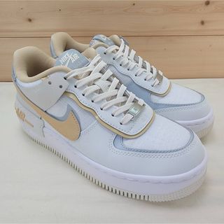 ナイキ(NIKE)のナイキ ウィメンズ エアフォース1 シャドウ " ホワイト/セサミ" 23.5㎝(スニーカー)