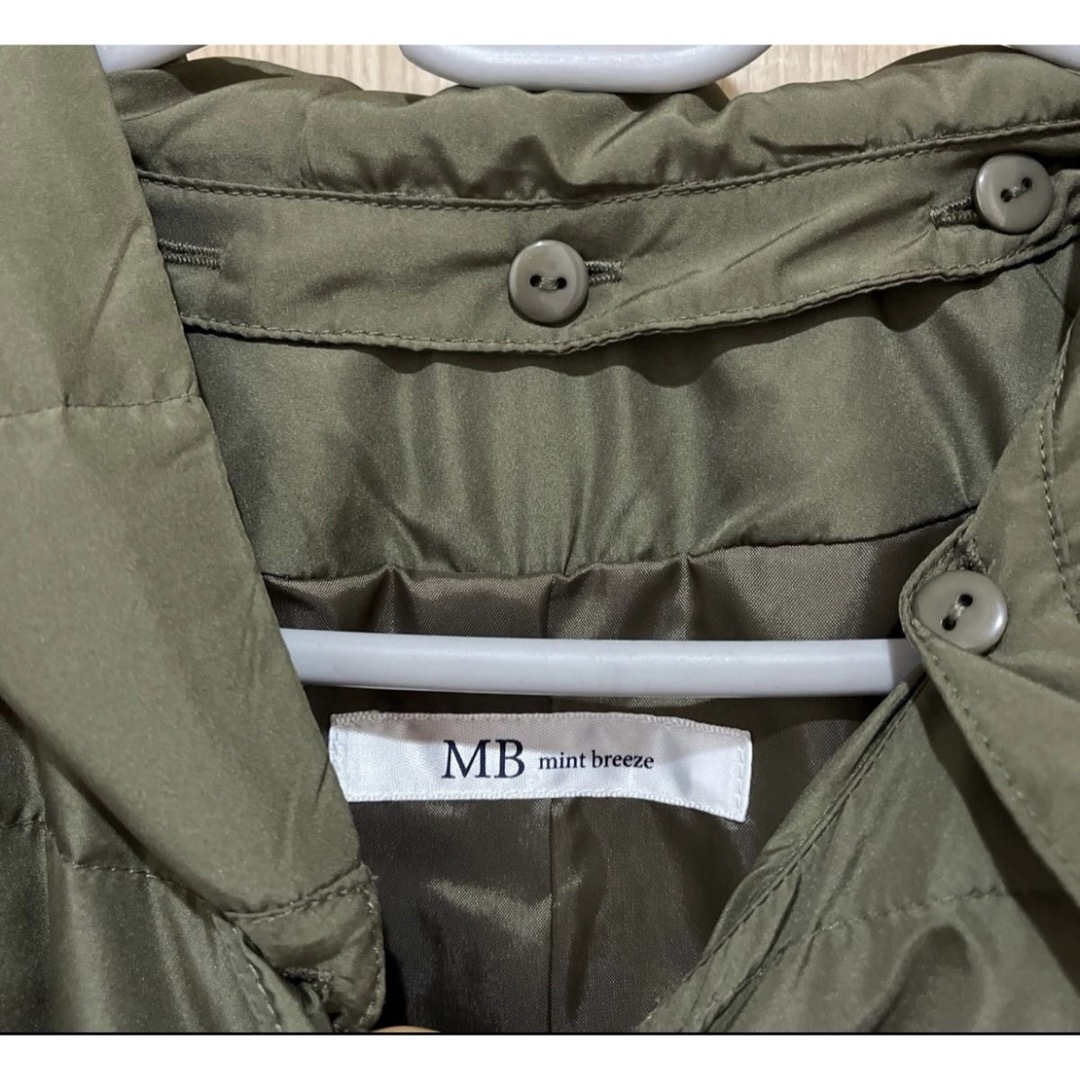 MINT BREEZE(ミントブリーズ)の中綿アウター　カーキ　L-XL レディースのジャケット/アウター(ダウンコート)の商品写真