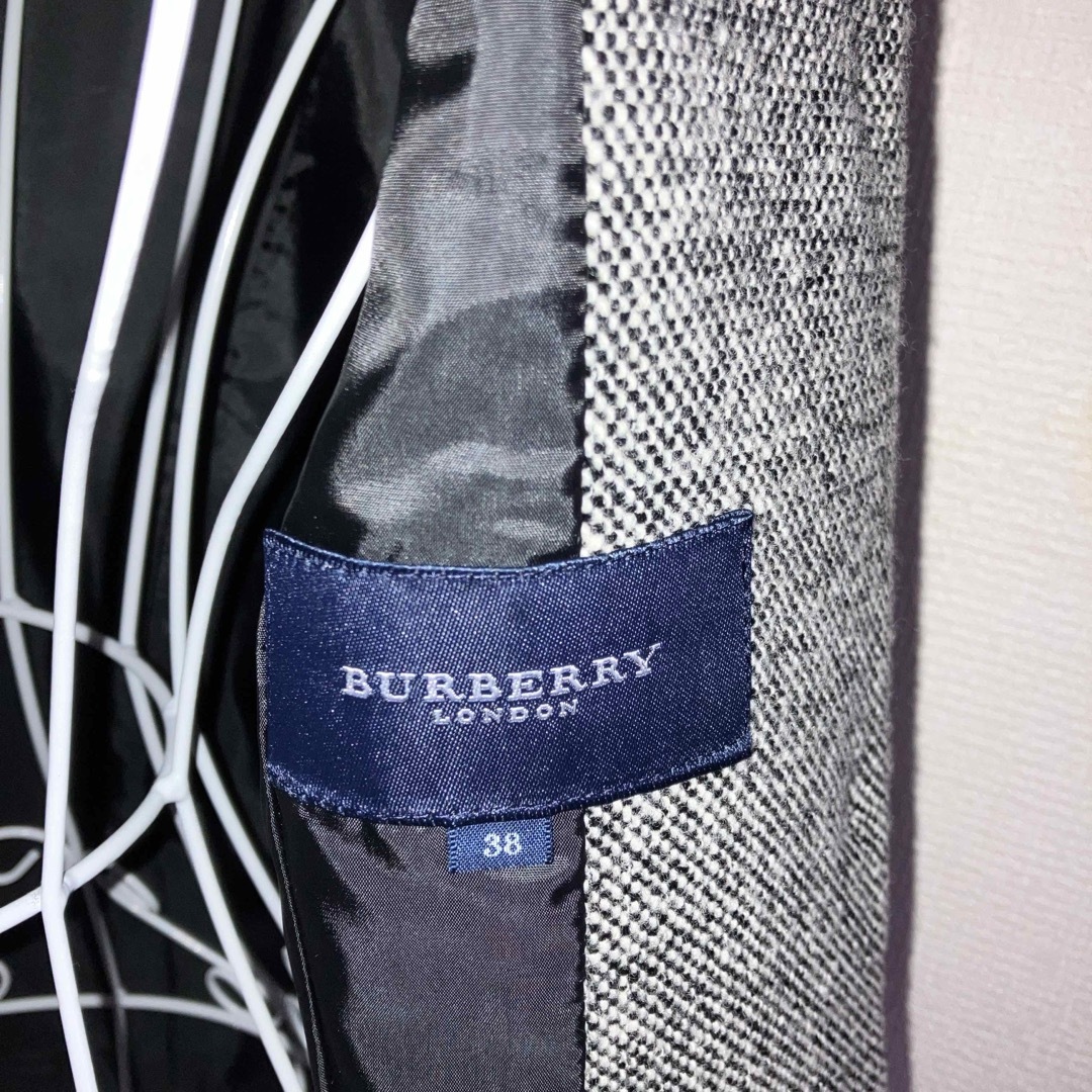 BURBERRY(バーバリー)のバーバリーツイードテーラードジャケット レディースのジャケット/アウター(テーラードジャケット)の商品写真