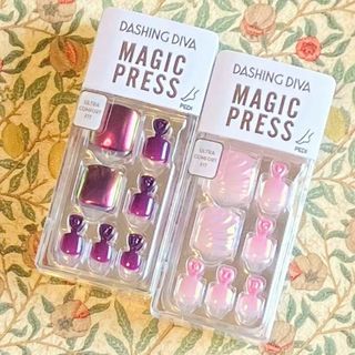 ダッシングディバ(DASHING DIVA)のダッシングディバ マジックプレス　ペディネイル 2点　③【新品・匿名配送】(つけ爪/ネイルチップ)