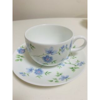 ウェッジウッド(WEDGWOOD)のティーカップとお皿セット　WEDGWOOD(食器)