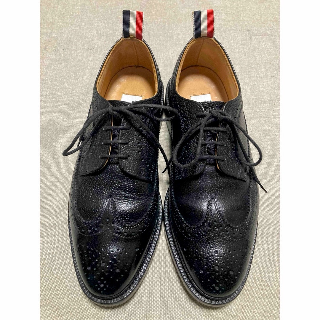 THOM BROWNE(トムブラウン)のTHOM BROWNE／トムブラウン／ロングウィングチップ／フルブローグ／US7 メンズの靴/シューズ(ドレス/ビジネス)の商品写真