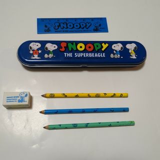 スヌーピー(SNOOPY)のスヌーピー　ミニミニ　缶ペン　レア　ペンケース　レトロ(キャラクターグッズ)