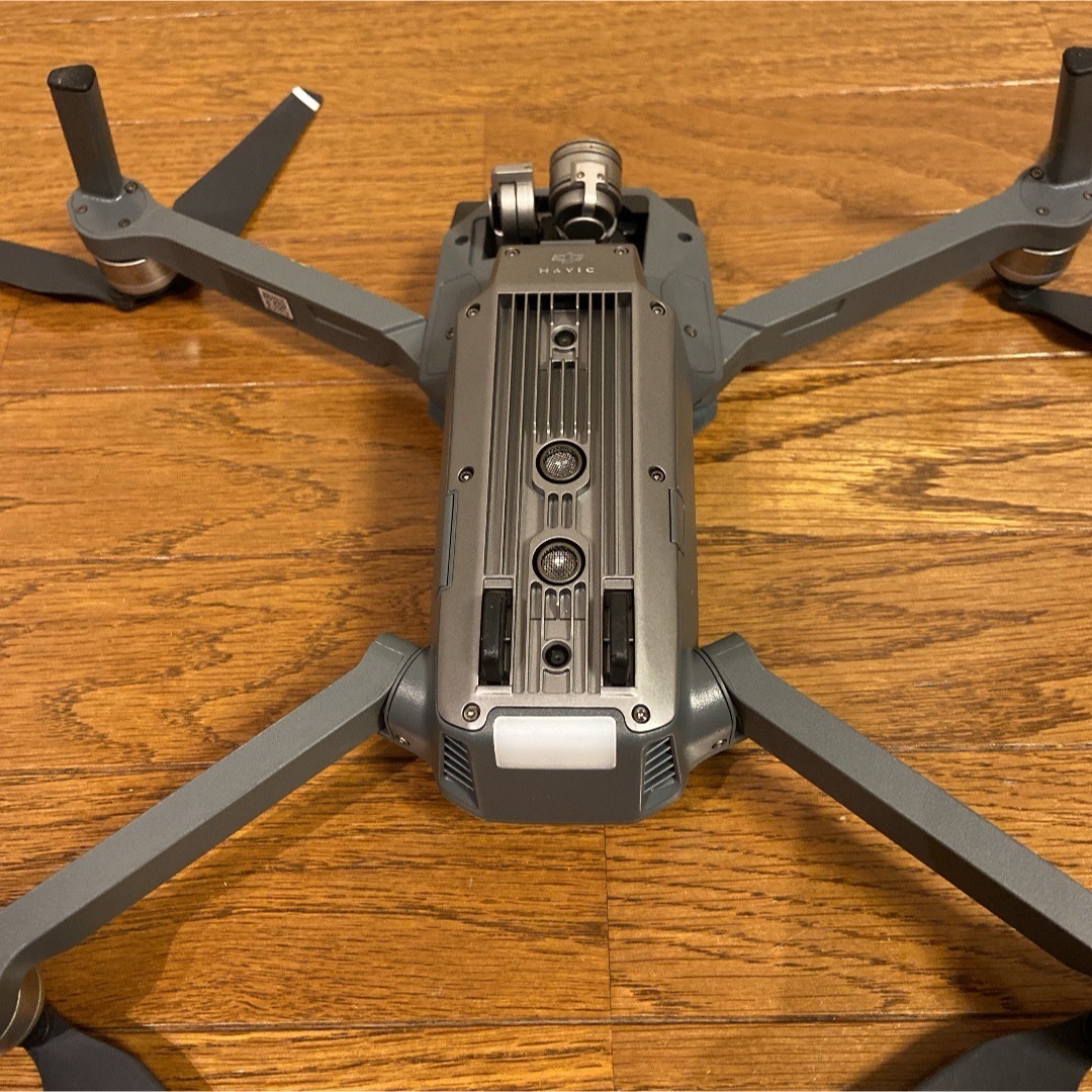 Inspire（DJI）(インスパイア)の高性能 ドローン DJI MAVIC PRO エンタメ/ホビーのおもちゃ/ぬいぐるみ(ホビーラジコン)の商品写真