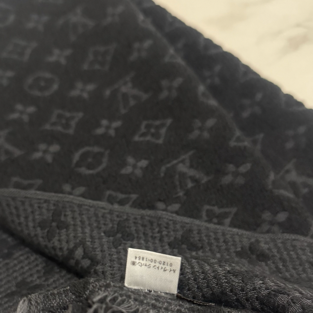 LOUIS VUITTON(ルイヴィトン)の【LOUIS VUITTON】 マフラー レディースのファッション小物(マフラー/ショール)の商品写真