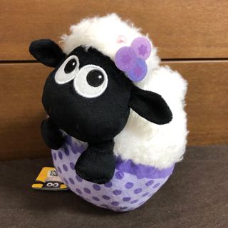 ひつじのショーン　ぬいぐるみ　【新品】ベビーショーン　ひょっこりカップケーキ(キャラクターグッズ)