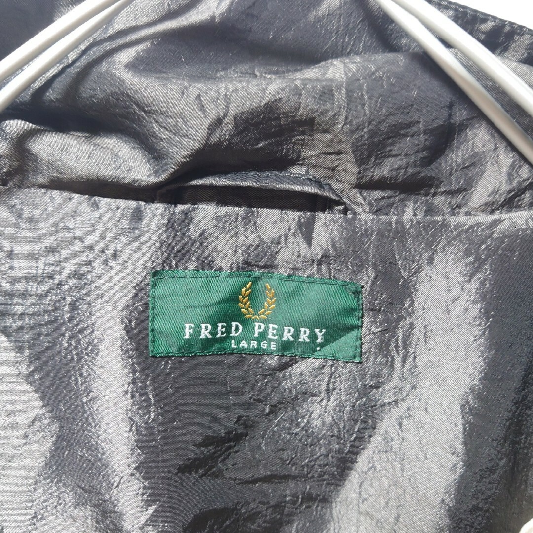 FRED PERRY(フレッドペリー)の【FRED PERRY】マルチカラー ナイロンジャケット S-233 メンズのジャケット/アウター(ナイロンジャケット)の商品写真