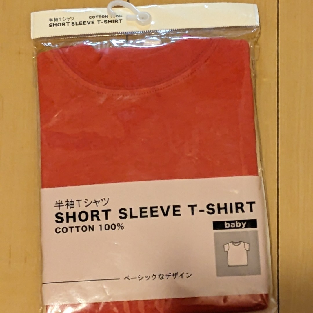 ベビー服　半袖Tシャツ　70サイズ　赤 キッズ/ベビー/マタニティのベビー服(~85cm)(Ｔシャツ)の商品写真