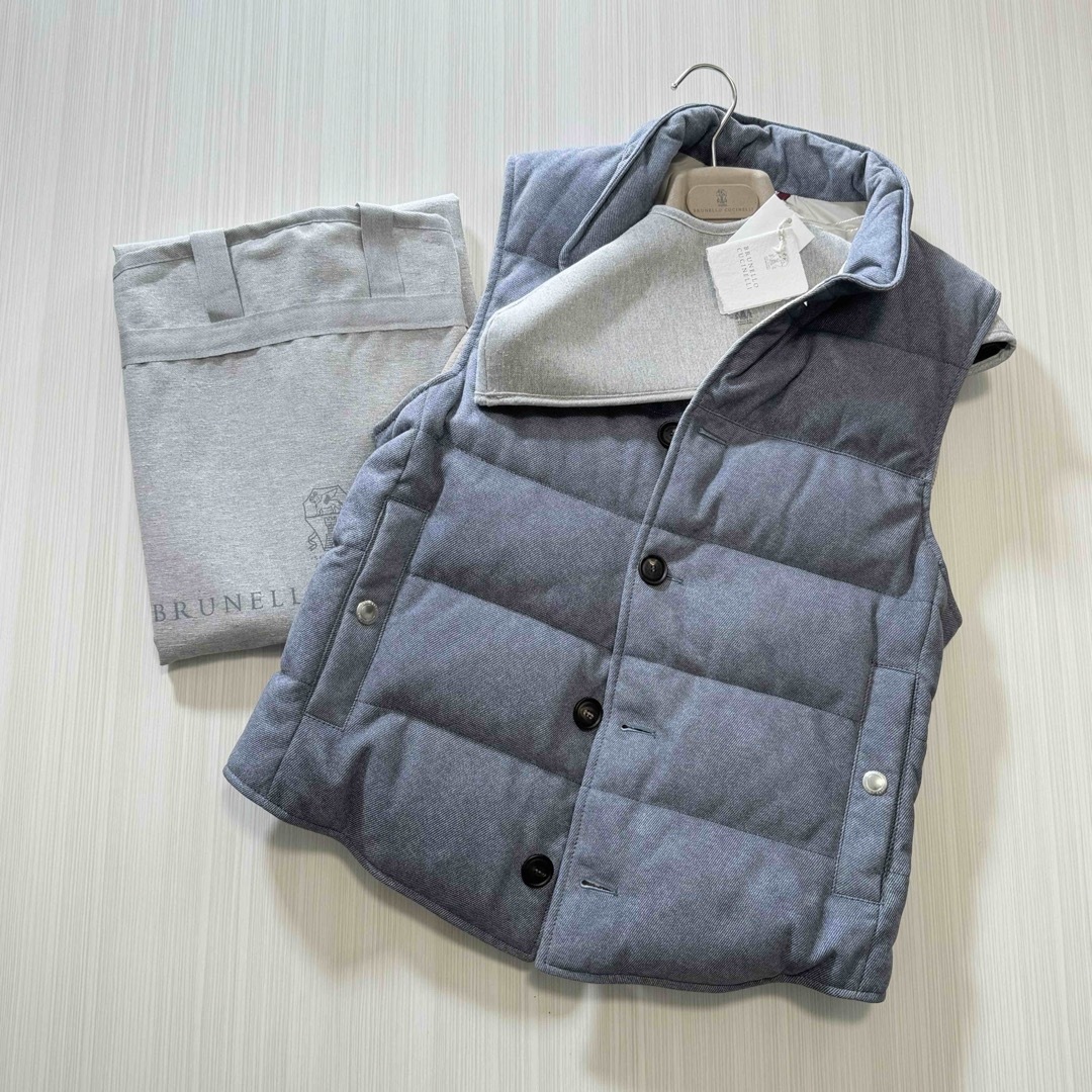 BRUNELLO CUCINELLI(ブルネロクチネリ)のL62★未使用★22-23AW★極上レザー ダウンベスト ブルネロクチネリ メンズのジャケット/アウター(ダウンベスト)の商品写真