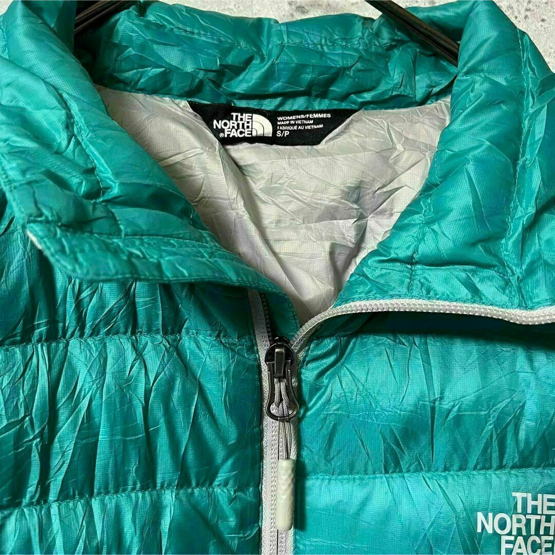 THE NORTH FACE(ザノースフェイス)のTHE NORTH FACE ノースフェイス ダウンジャケット ワンポイント S レディースのジャケット/アウター(ダウンジャケット)の商品写真